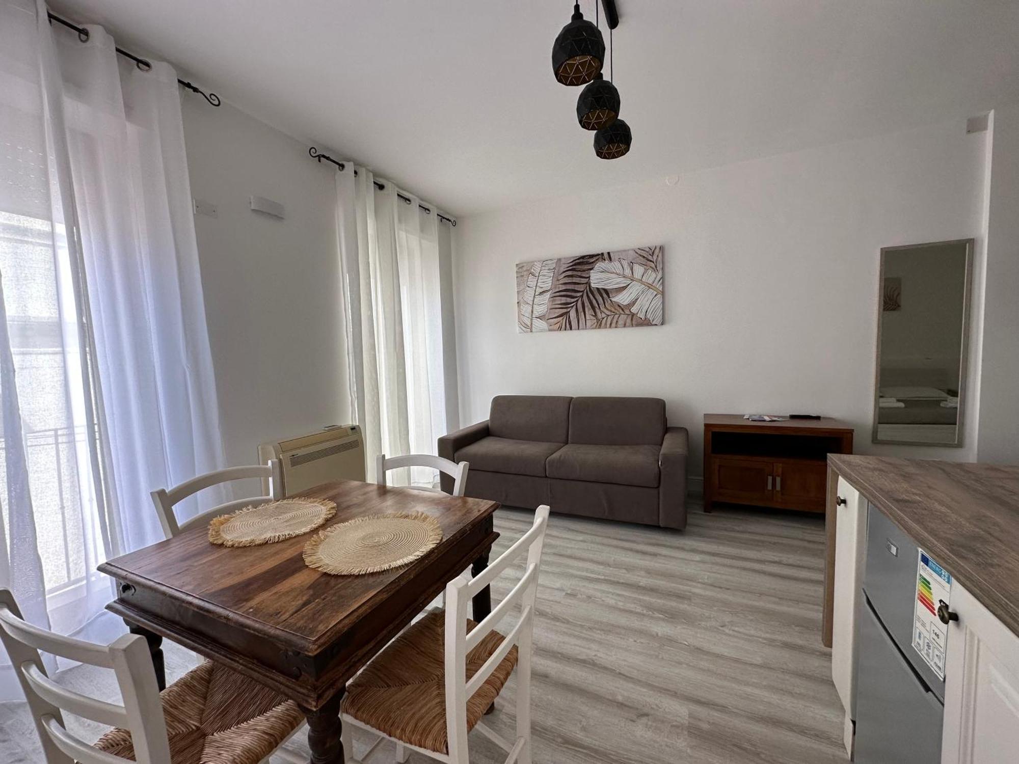 Cagliariparadiseapartment It Marina Εξωτερικό φωτογραφία